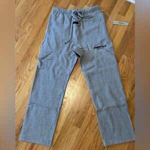 Fear of God Essentials Relaxed Wide Leg Sweatpants - NWT